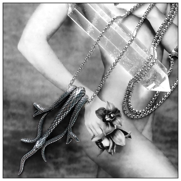 Boutique Jewelry - Triple Headed Serpent Snake Pendant Necklace Unisex